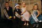 Nolan Somerlot (runner-up), Mr. Wee Pop Paul Herr, Jr., Miss Wee Pop Krissy Klaiber, and Savannah Guadarrama (runner-up).