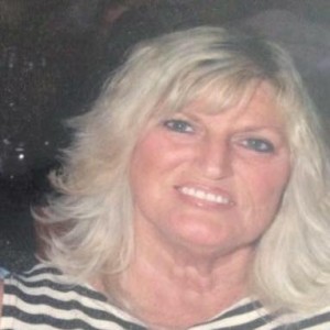 Leigh Tackett